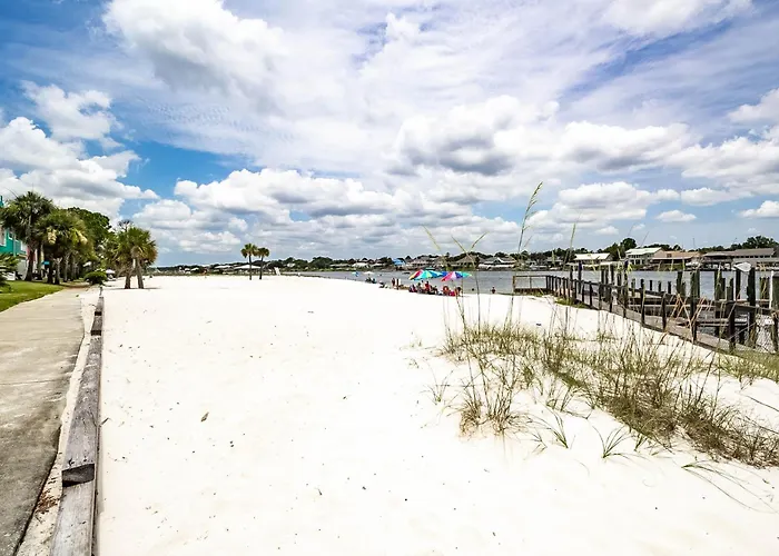 Banana Bay 13912 By Pkrm * Pensacola